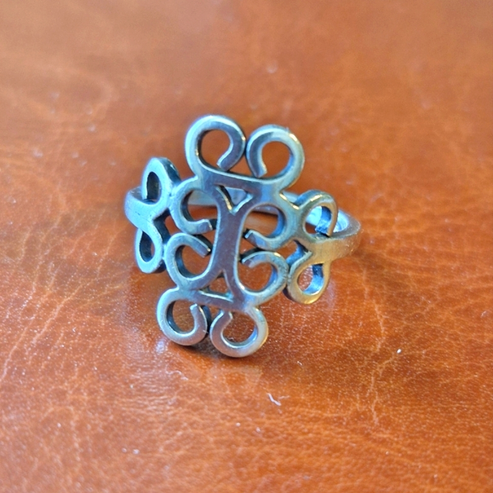 Vintage Silver Filigree Ring